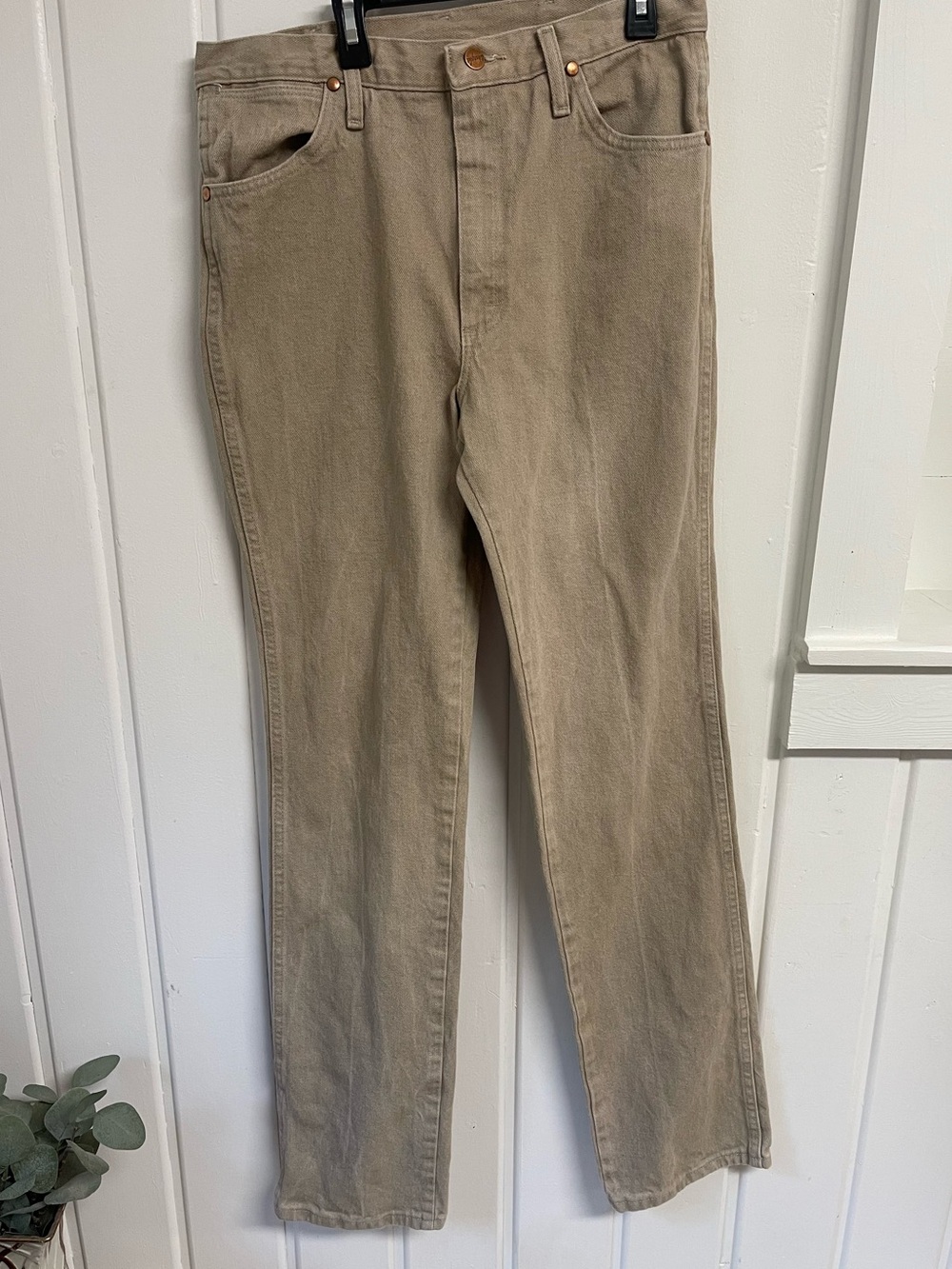 Wrangler 32x36 Tan Khaki Jeans 100% Cotton Straight Leg Workwear